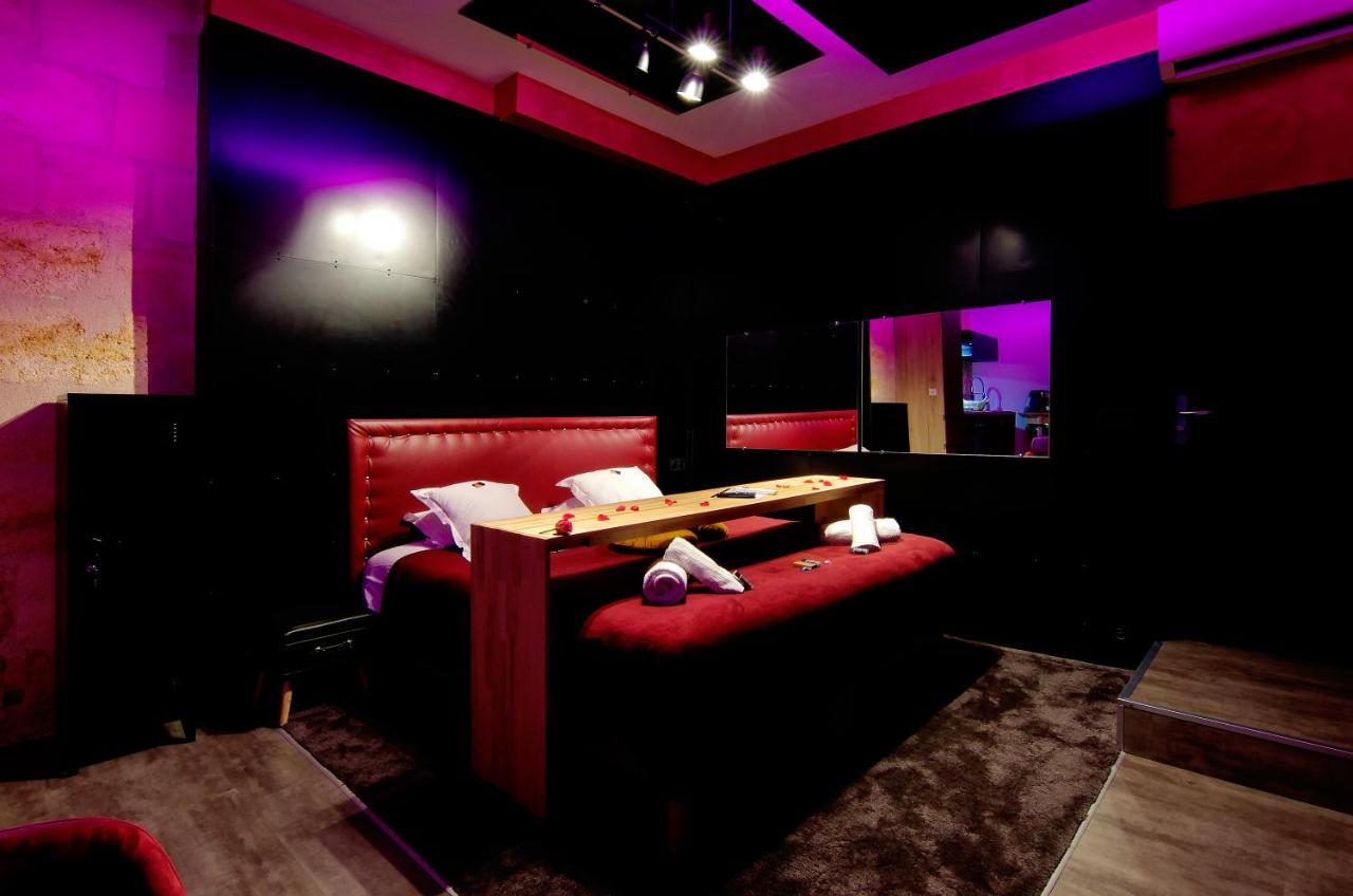 Mieuxqualhotel jacuzzi privatif Love room Bordeaux Extérieur photo