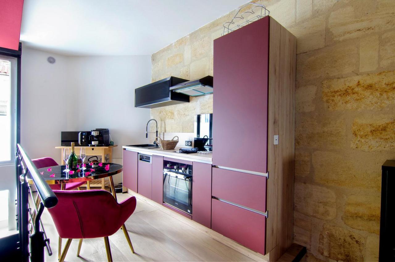Mieuxqualhotel jacuzzi privatif Love room Bordeaux Extérieur photo